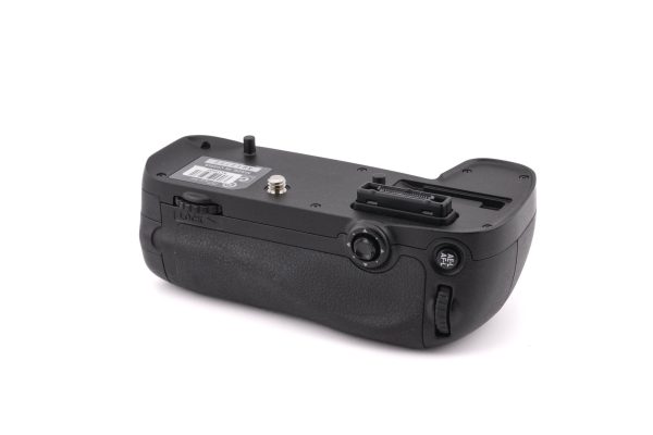 Nikon MB-D15 Multi-Power Battery Pack on Sale