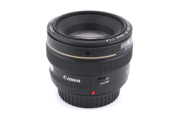 Canon 50mm f1.4 USM Fashion